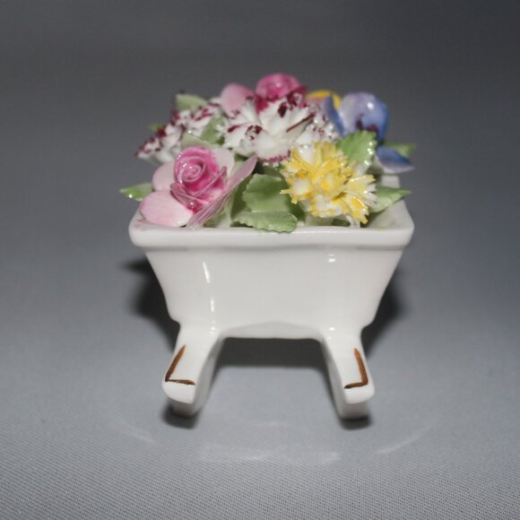 Royal Doulton Floral Wheelbarrow | Fine Bone China | Made in England - Picture 3 of 11